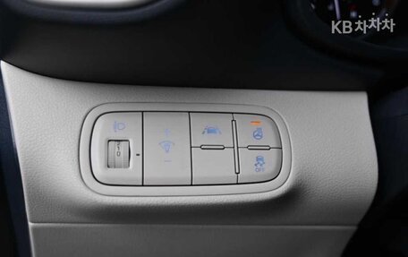 Hyundai Venue I, 2021 год, 1 608 000 рублей, 15 фотография