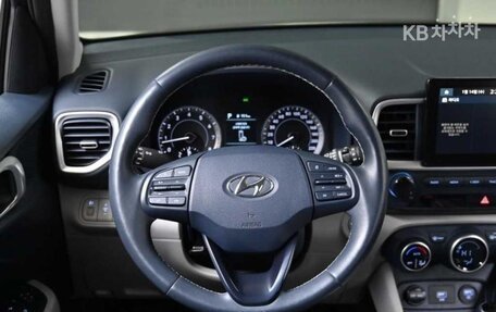 Hyundai Venue I, 2021 год, 1 608 000 рублей, 12 фотография