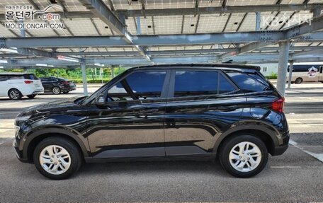 Hyundai Venue I, 2022 год, 1 580 000 рублей, 2 фотография