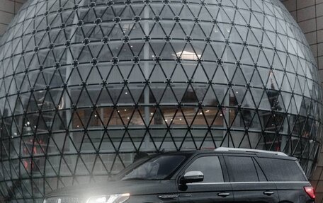 Lincoln Navigator, 2018 год, 8 470 000 рублей, 1 фотография