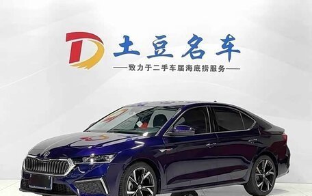 Skoda Octavia IV, 2023 год, 2 200 000 рублей, 1 фотография