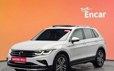 Volkswagen Tiguan II, 2022 год, 2 617 030 рублей, 1 фотография