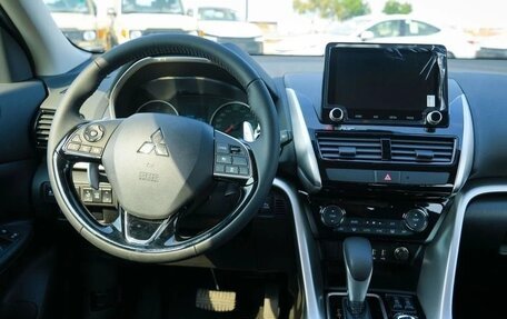 Mitsubishi Eclipse Cross, 2026 год, 3 700 000 рублей, 10 фотография