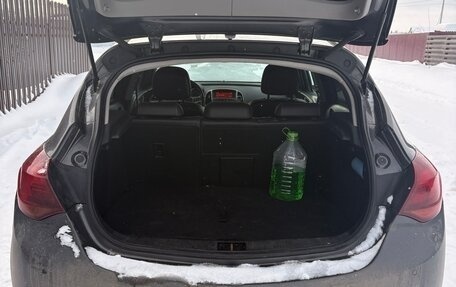 Opel Astra J, 2011 год, 440 000 рублей, 8 фотография