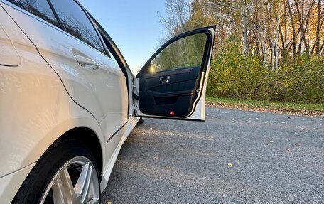 Mercedes-Benz E-Класс, 2012 год, 1 700 000 рублей, 11 фотография