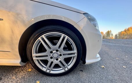 Mercedes-Benz E-Класс, 2012 год, 1 700 000 рублей, 16 фотография