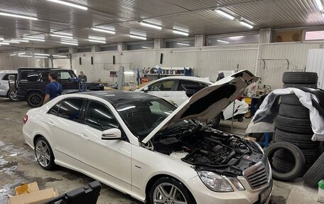 Mercedes-Benz E-Класс, 2012 год, 1 700 000 рублей, 20 фотография