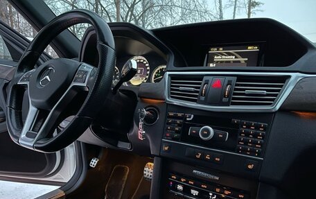 Mercedes-Benz E-Класс, 2012 год, 1 700 000 рублей, 24 фотография