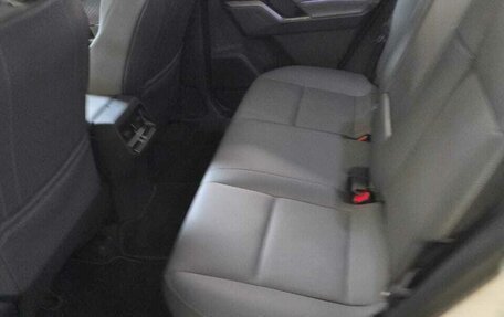 Toyota RAV4, 2025 год, 4 550 000 рублей, 13 фотография