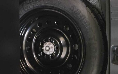 Toyota RAV4, 2025 год, 4 550 000 рублей, 17 фотография