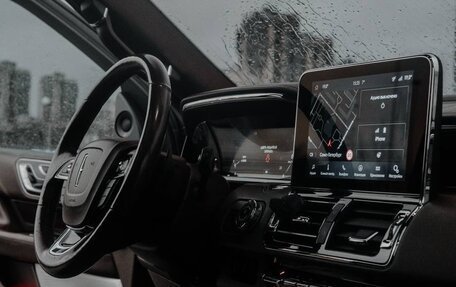 Lincoln Navigator, 2018 год, 8 470 000 рублей, 5 фотография