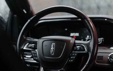 Lincoln Navigator, 2018 год, 8 470 000 рублей, 7 фотография