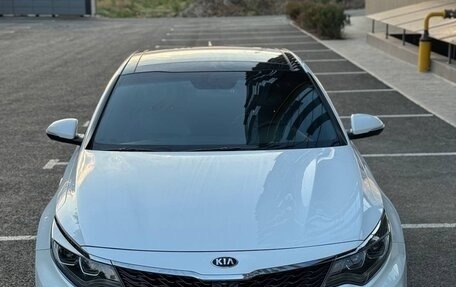 KIA Optima IV, 2018 год, 2 500 000 рублей, 5 фотография