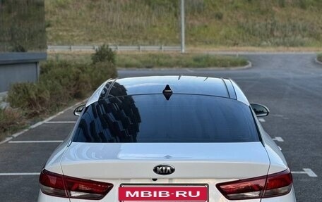 KIA Optima IV, 2018 год, 2 500 000 рублей, 3 фотография