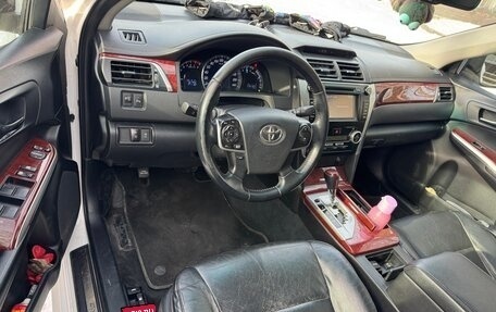 Toyota Camry, 2013 год, 1 750 000 рублей, 4 фотография
