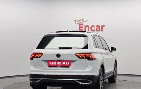 Volkswagen Tiguan II, 2022 год, 2 617 030 рублей, 4 фотография