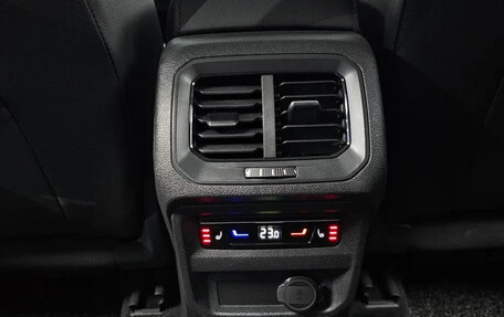 Volkswagen Tiguan II, 2022 год, 2 617 030 рублей, 11 фотография