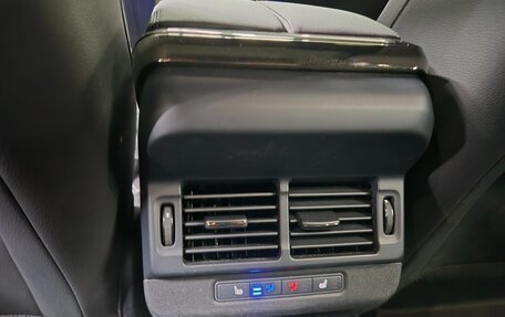 Land Rover Range Rover Evoque II, 2025 год, 6 300 000 рублей, 17 фотография