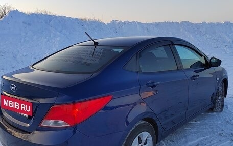 Hyundai Solaris II рестайлинг, 2016 год, 1 050 000 рублей, 2 фотография