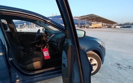 Hyundai Solaris II рестайлинг, 2016 год, 1 050 000 рублей, 13 фотография