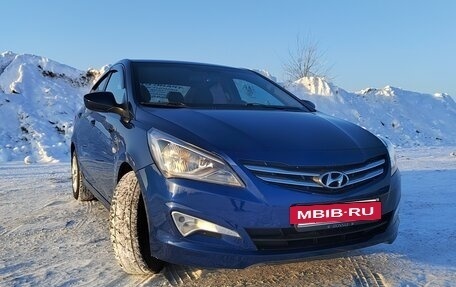 Hyundai Solaris II рестайлинг, 2016 год, 1 050 000 рублей, 36 фотография