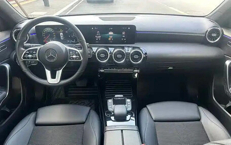 Mercedes-Benz A-Класс, 2021 год, 1 599 000 рублей, 12 фотография