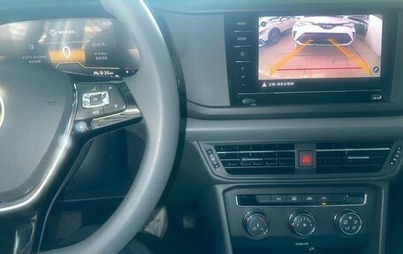 Volkswagen Tharu, 2022 год, 1 815 000 рублей, 7 фотография