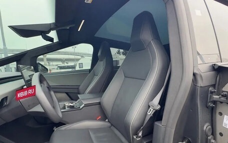 Tesla Cybertruck, 2025 год, 13 200 000 рублей, 11 фотография