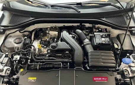 Volkswagen T-Roc I, 2023 год, 1 700 000 рублей, 19 фотография