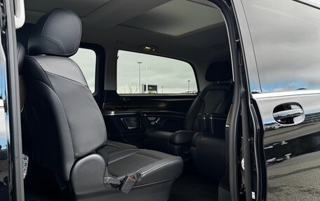 Mercedes-Benz V-Класс, 2023 год, 7 300 000 рублей, 6 фотография