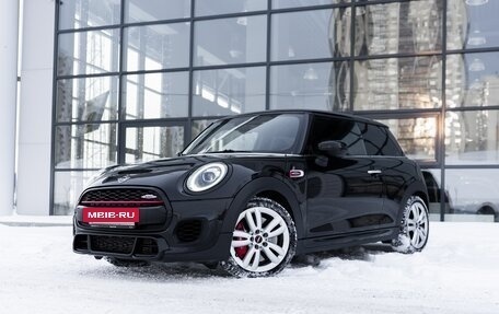 MINI Hatch, 2020 год, 3 050 000 рублей, 2 фотография