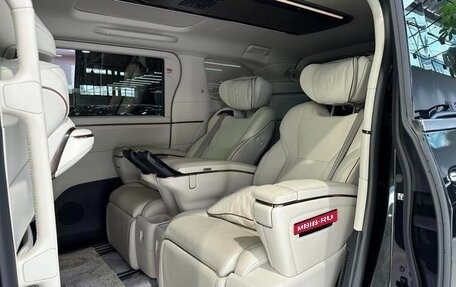 Lexus LM, 2026 год, 38 600 000 рублей, 9 фотография