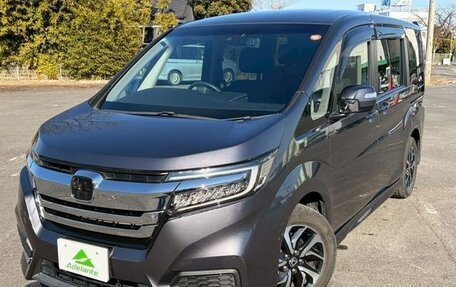 Honda Stepwgn IV, 2019 год, 1 630 000 рублей, 2 фотография