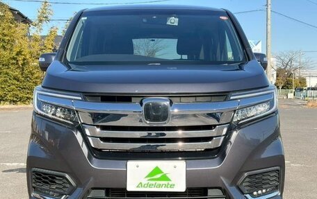 Honda Stepwgn IV, 2019 год, 1 630 000 рублей, 3 фотография