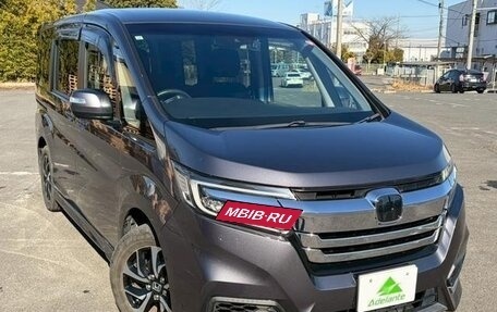 Honda Stepwgn IV, 2019 год, 1 630 000 рублей, 4 фотография