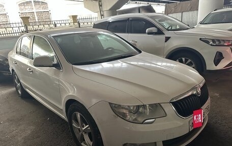 Skoda Superb III рестайлинг, 2011 год, 510 000 рублей, 2 фотография