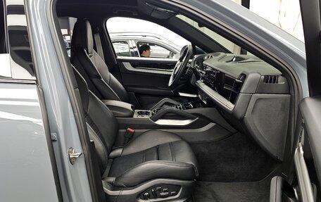 Porsche Cayenne III, 2024 год, 13 500 000 рублей, 7 фотография