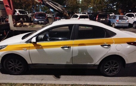 Hyundai Solaris II рестайлинг, 2021 год, 710 000 рублей, 1 фотография