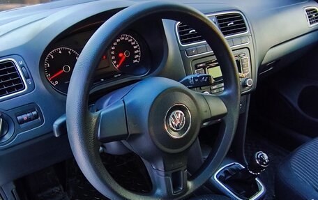 Volkswagen Polo VI (EU Market), 2010 год, 620 000 рублей, 14 фотография