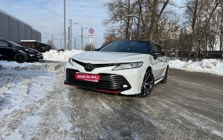 Toyota Camry, 2021 год, 2 740 000 рублей, 1 фотография