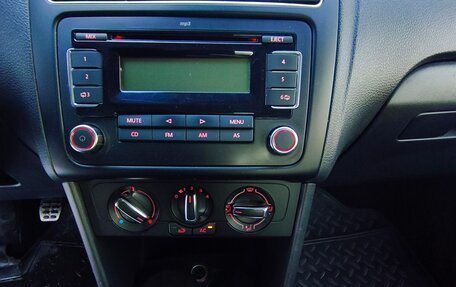 Volkswagen Polo VI (EU Market), 2010 год, 620 000 рублей, 17 фотография