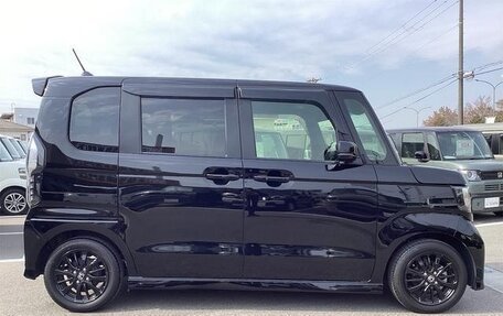 Honda N-BOX II, 2022 год, 880 000 рублей, 6 фотография