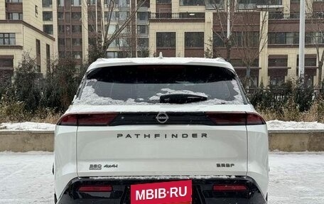 Nissan Pathfinder, 2024 год, 5 013 000 рублей, 3 фотография