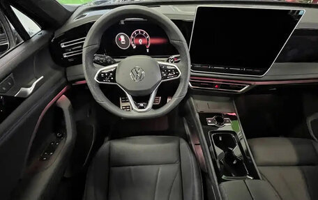 Volkswagen Tiguan, 2026 год, 3 900 000 рублей, 9 фотография