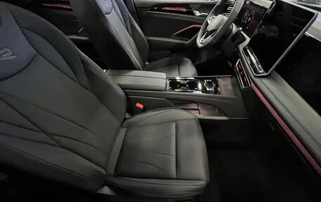 Volkswagen Tiguan, 2026 год, 3 900 000 рублей, 14 фотография