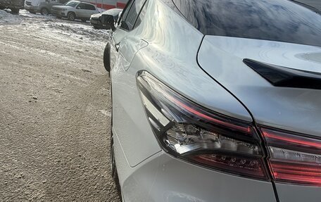 Toyota Camry, 2021 год, 2 740 000 рублей, 5 фотография