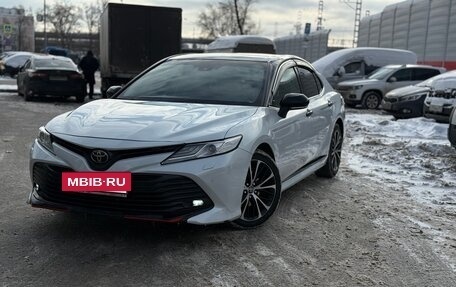 Toyota Camry, 2021 год, 2 740 000 рублей, 8 фотография