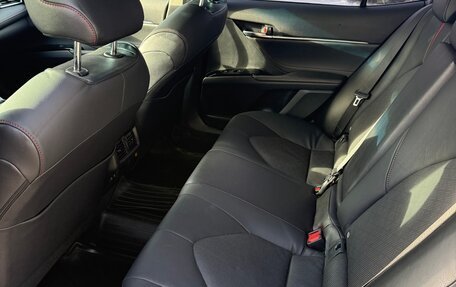 Toyota Camry, 2021 год, 2 740 000 рублей, 17 фотография