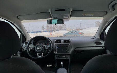 Volkswagen Polo VI (EU Market), 2018 год, 750 000 рублей, 9 фотография