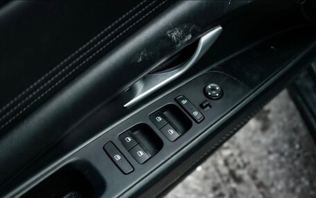 Hyundai Elantra, 2023 год, 1 649 999 рублей, 8 фотография